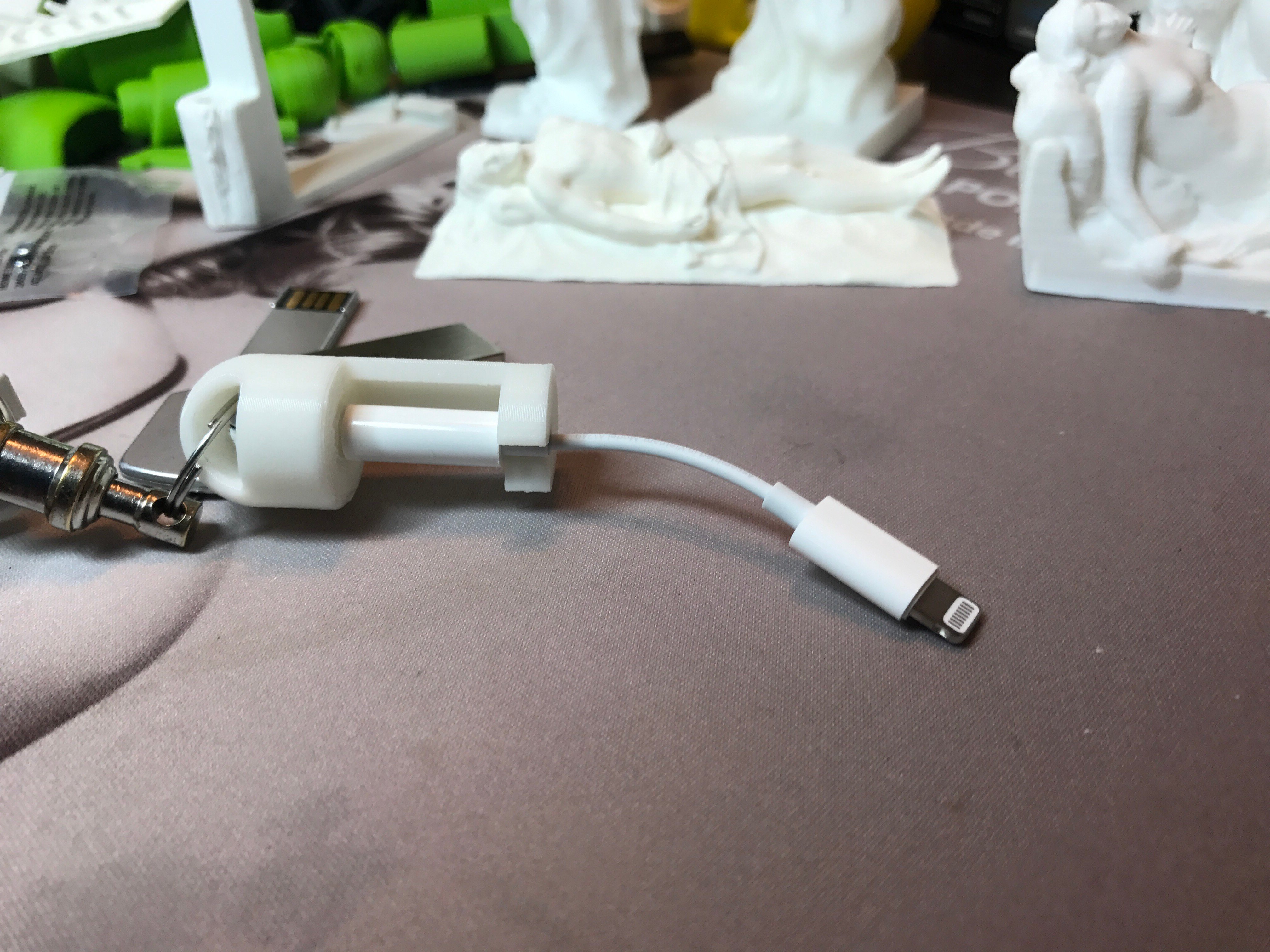 Apple Lightning to 3.5 mm headphone adapter keychain