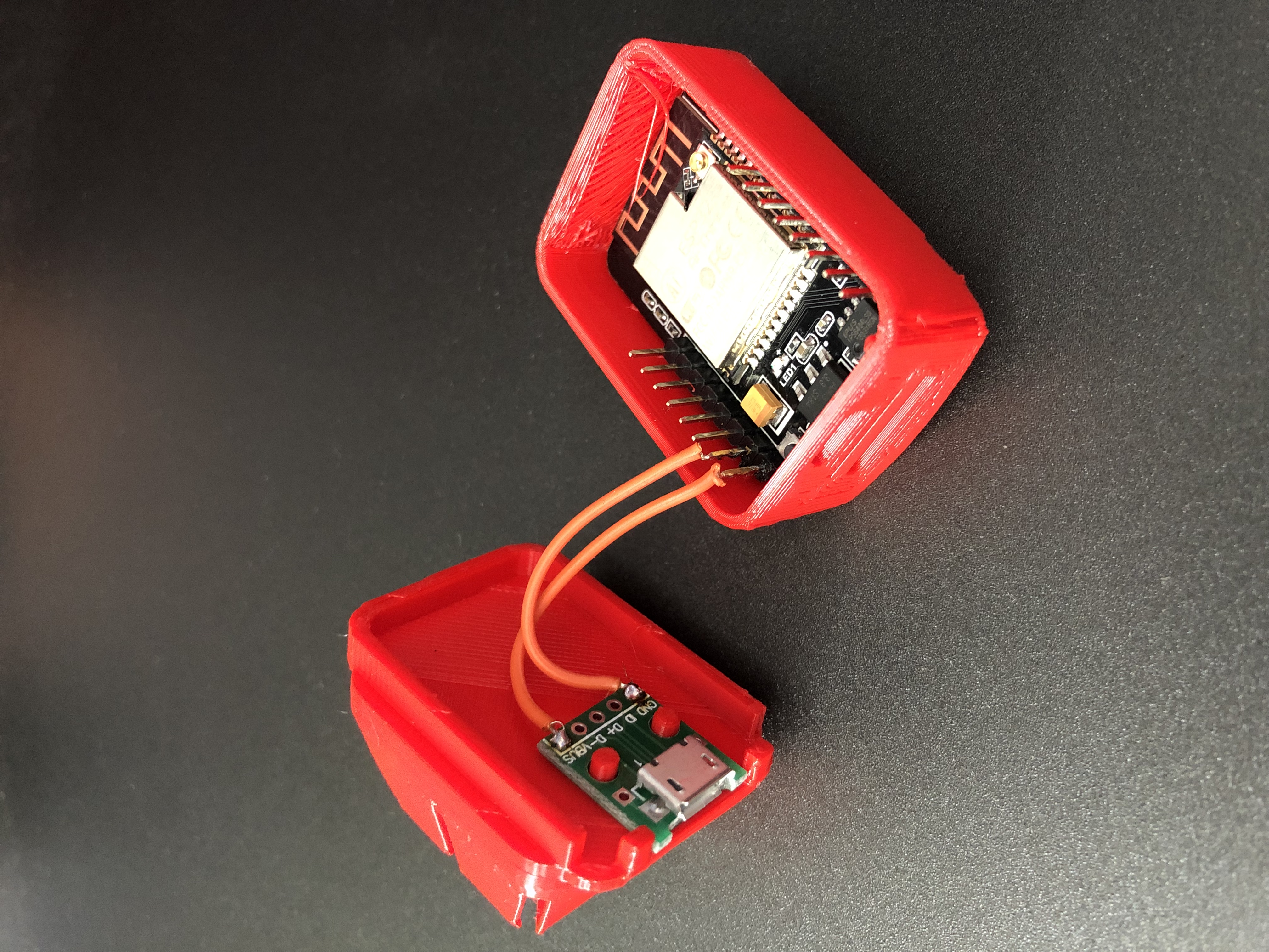 Ball socket back plate to attach ESP32 cam to articulating arm