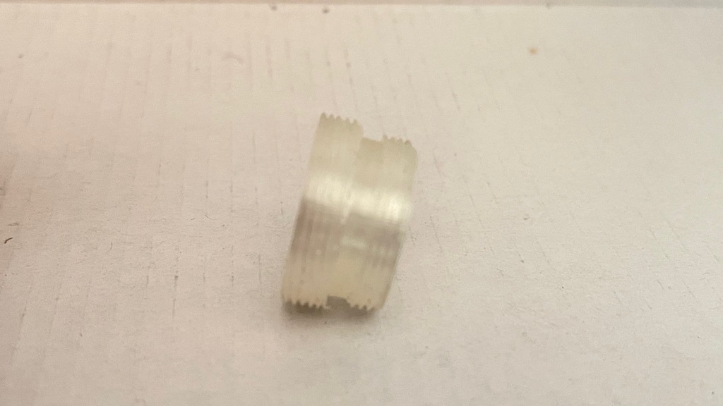 Spry nozzle adapter
