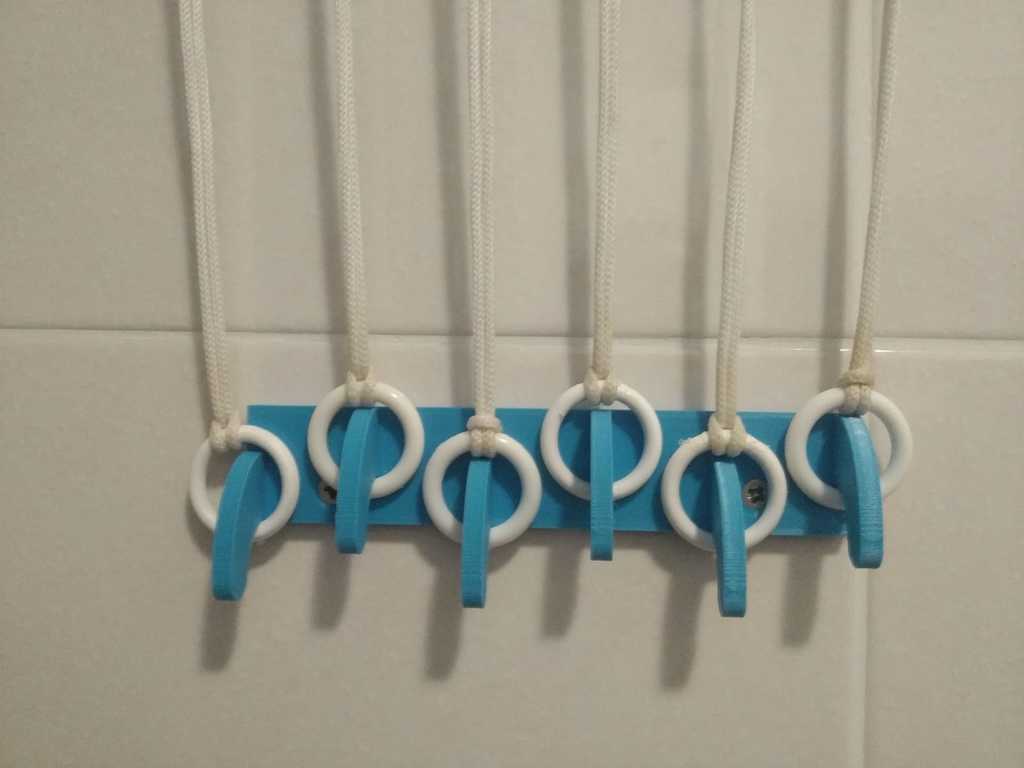 Pulley cloth drying hooks