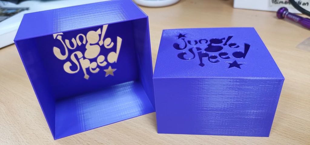Jungle Speed card box with extension