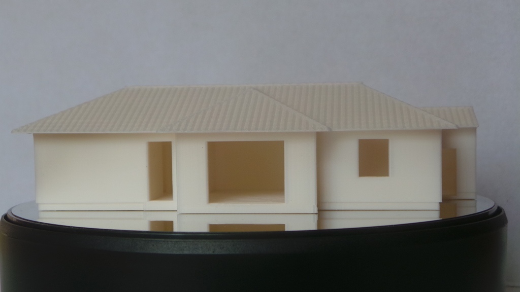 House for model railvway ( 1:120 , TT )