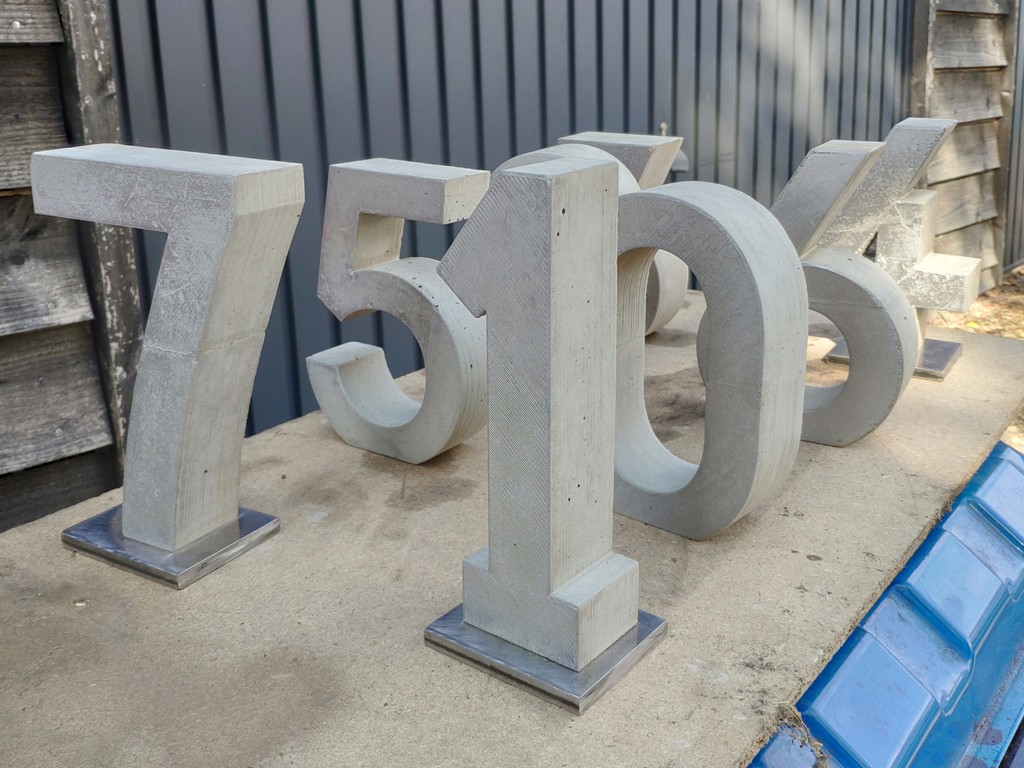 Concrete numbers (molds for casting) 0-8