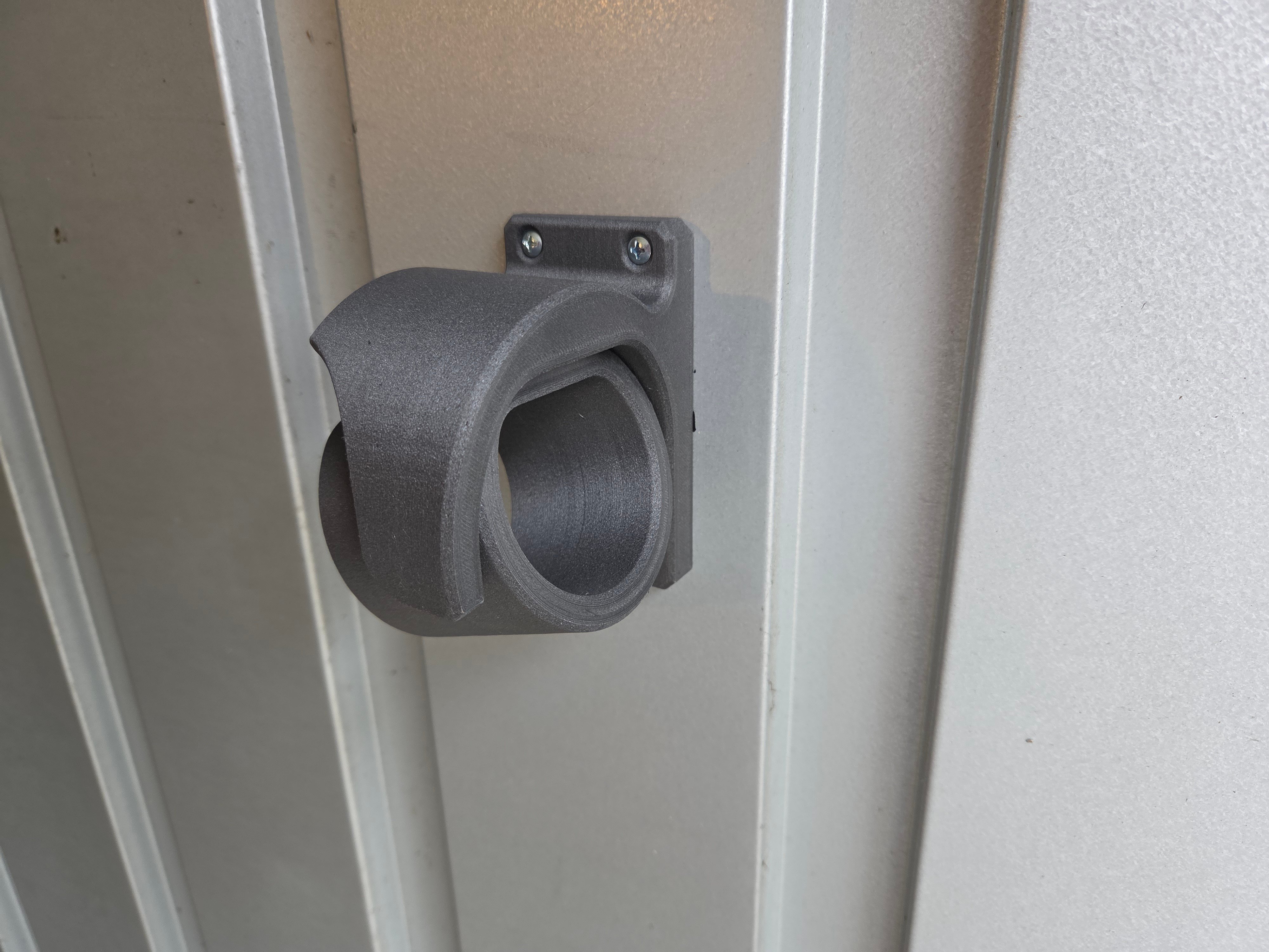 Type 2 EV Wall Mount - Space Saving & Print-in-Place (No Support) / Typ2 Wandhalterung