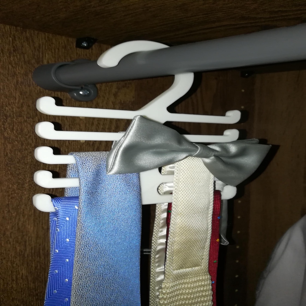 Tie hanger 2x5