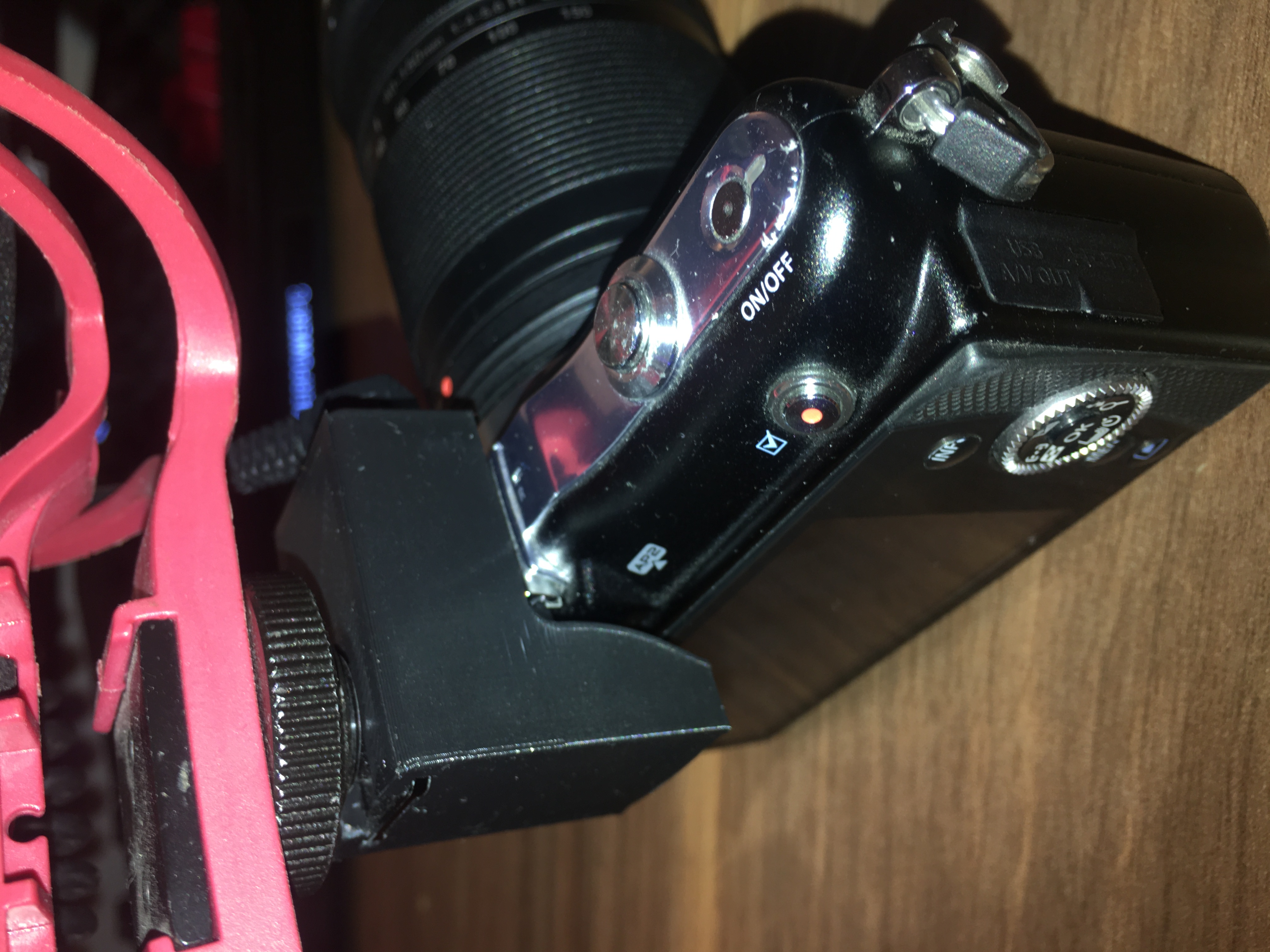Olympus Pen Mini E-PM1 shotgun mic adapter