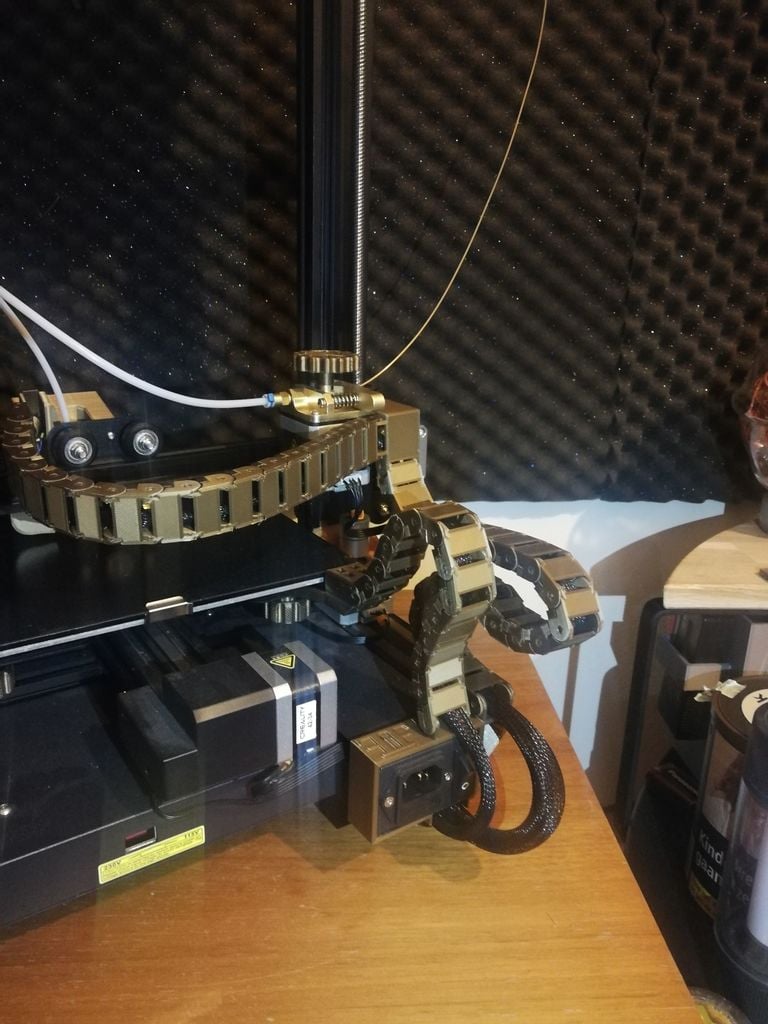 Ender 3 .v2 Cable chain mount