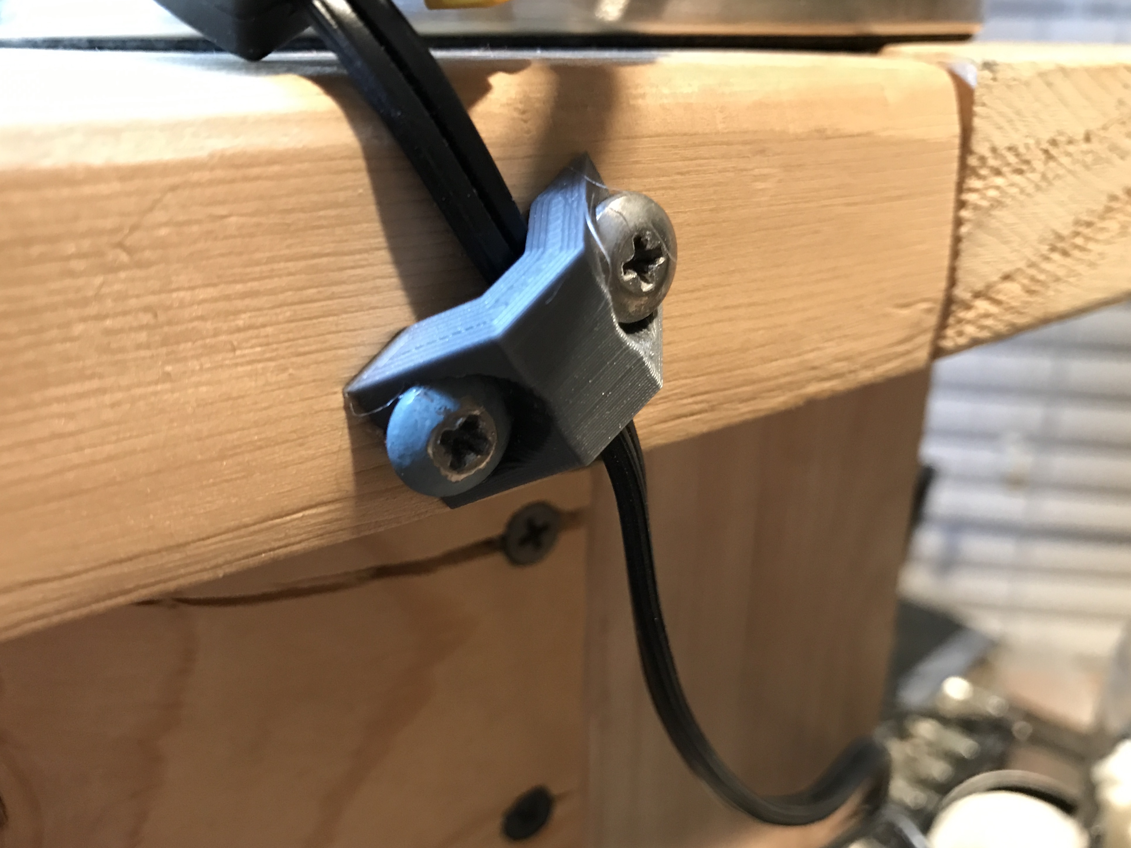 Cable Guide/Mount Bracket