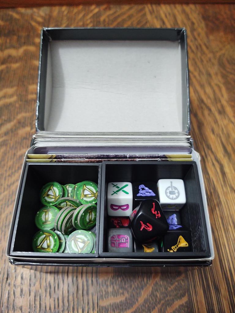 Dungeon Roll dice game insert and organizer