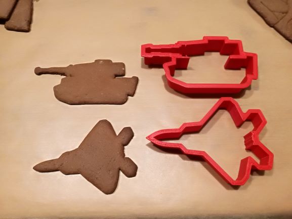 Cookie cutters - Military and Warhammer