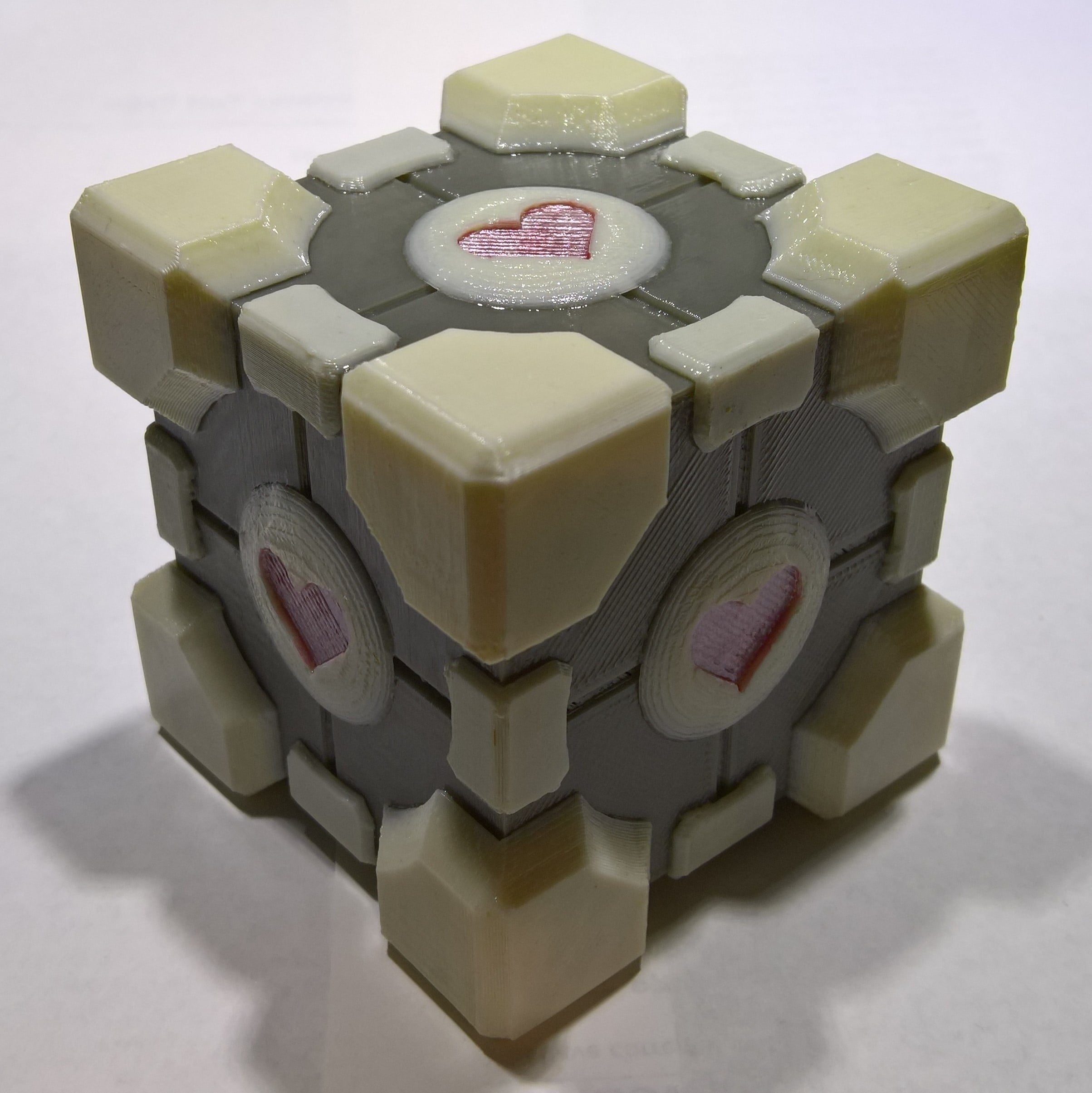 Portal cube