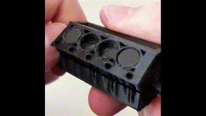 Miniatura 2 do modelo 3D Flat-Pack mini V8 engine