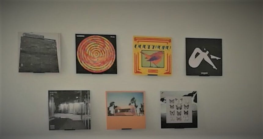 Vinyl Records Wall Bracket Holder - minimalistic 