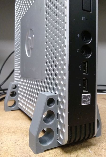 Vertical stand for HP t610 thin client computers