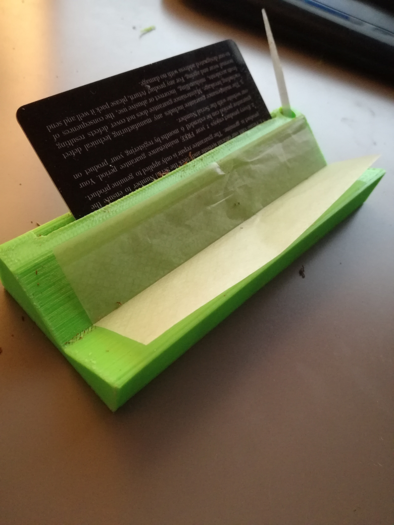 Cigarette/Joint Rolling Assistant/Paper Stand