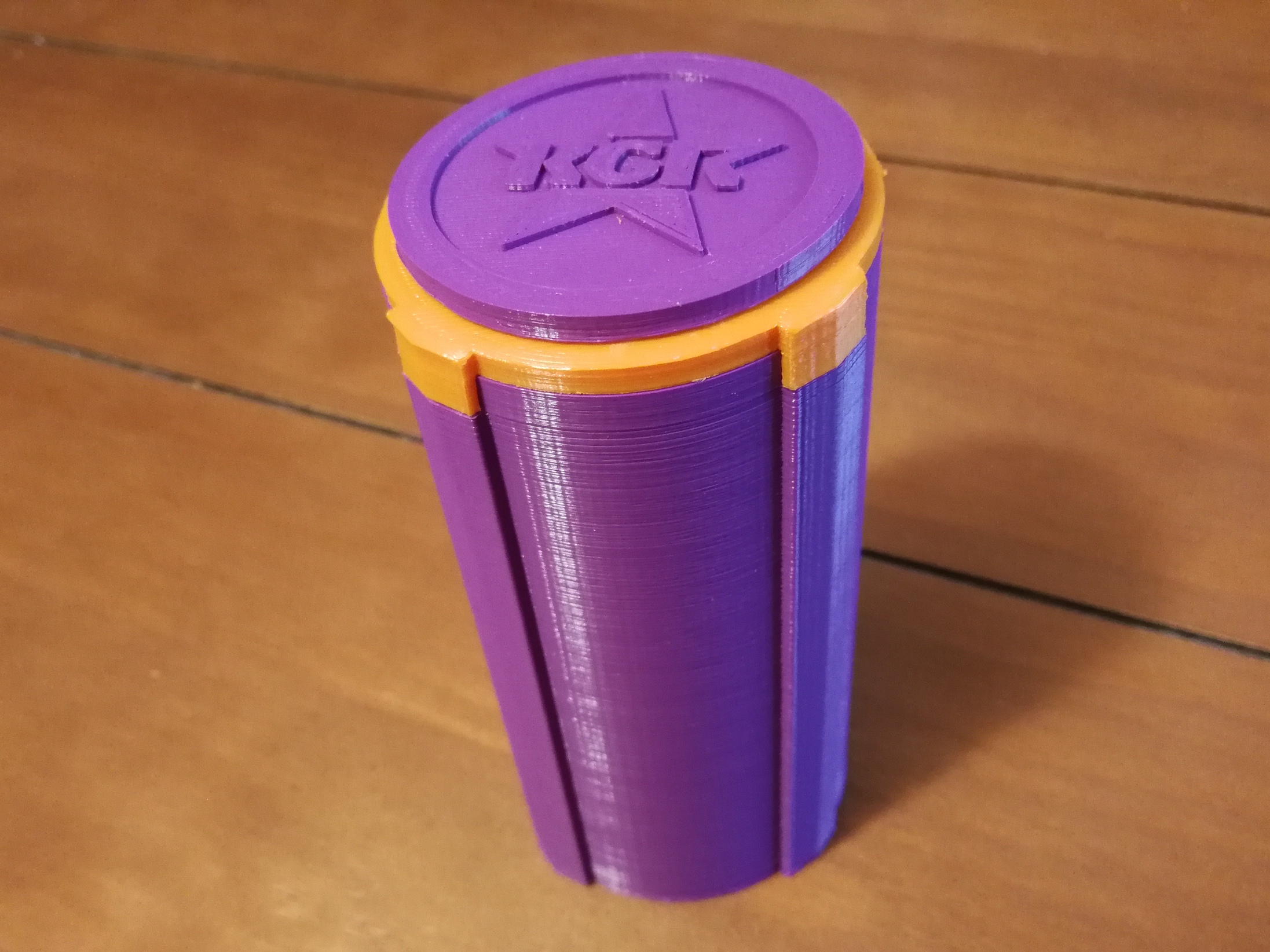 Tube container