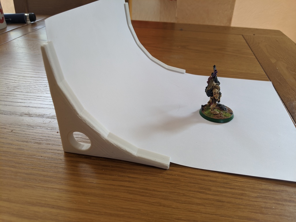 A4 paper miniature backdrop stand
