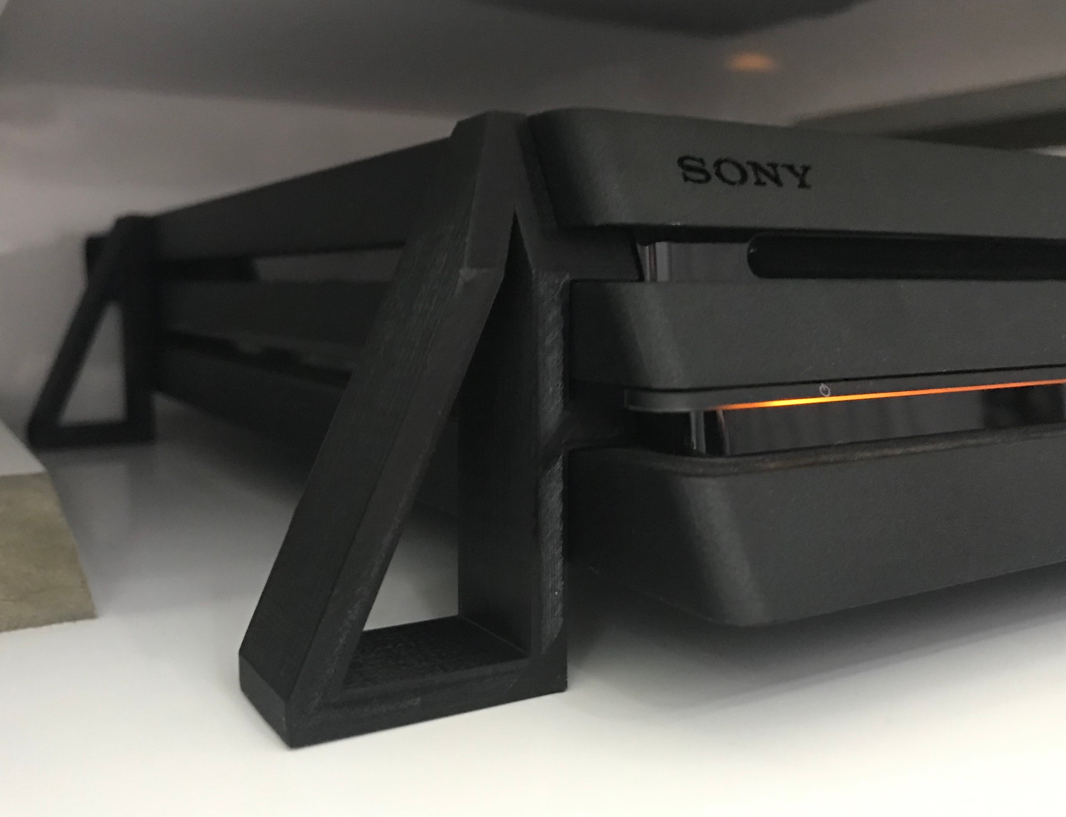 PS4 Pro foot stand
