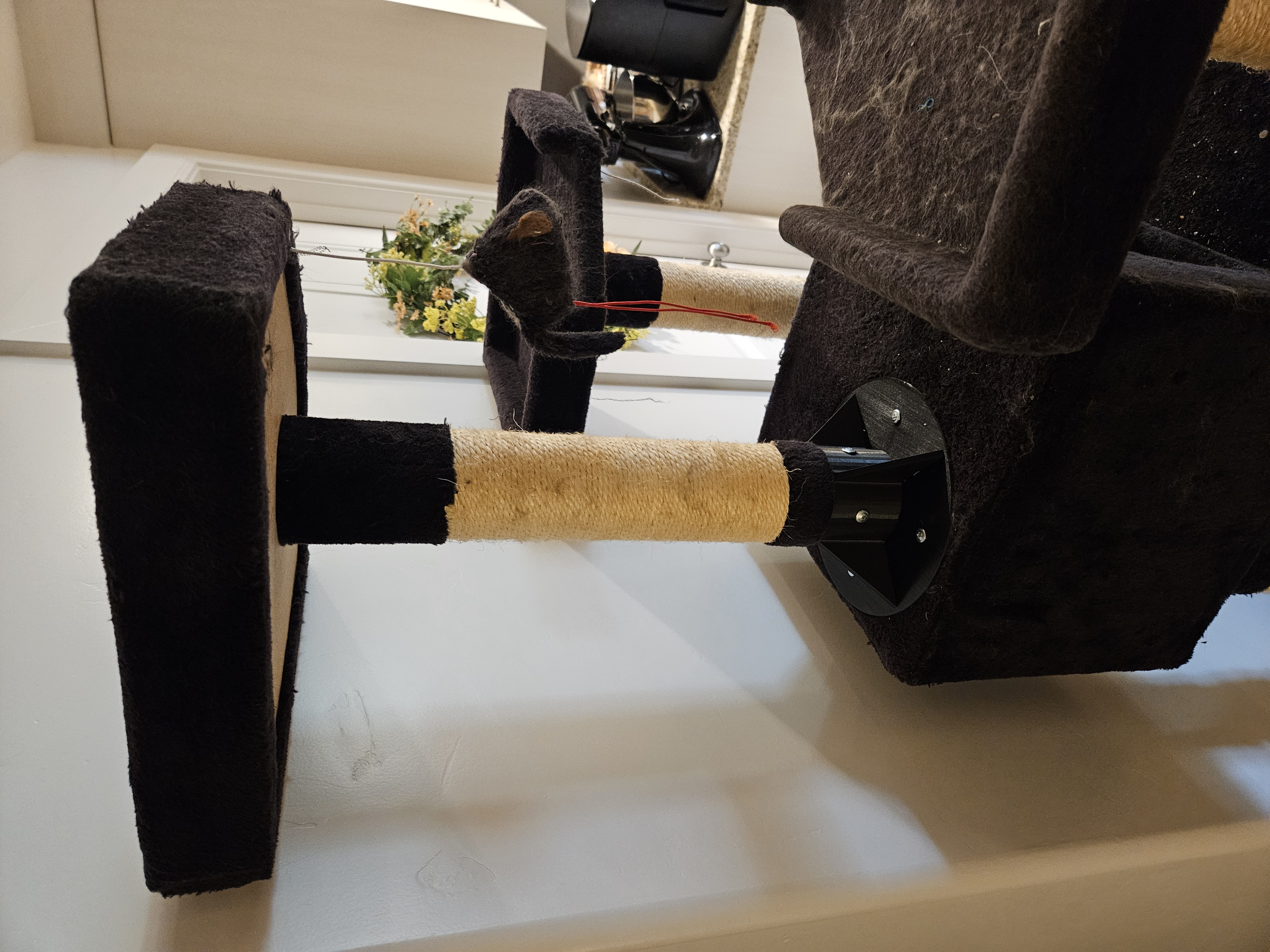 Cat Tower Support
