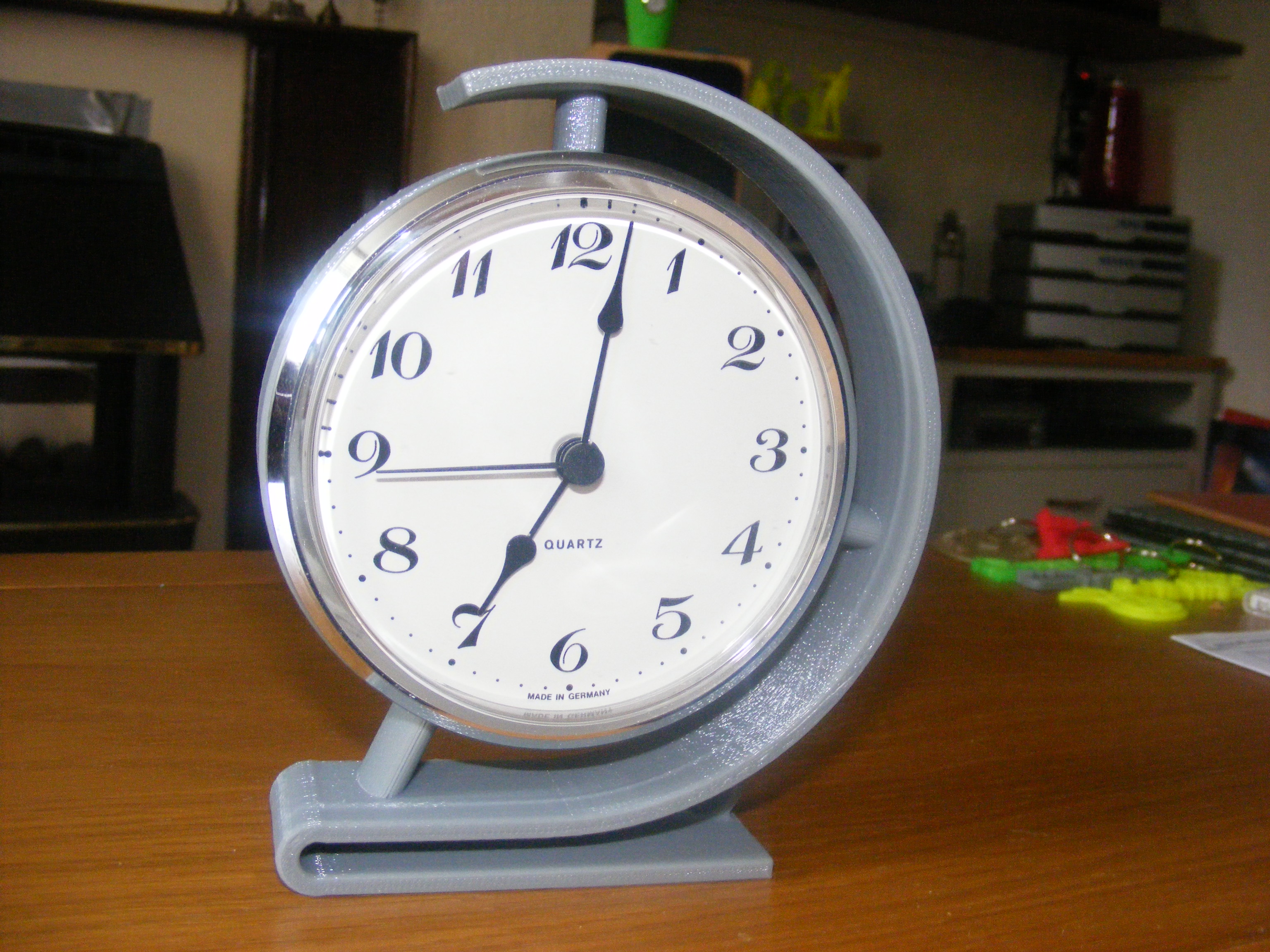 globe clock
