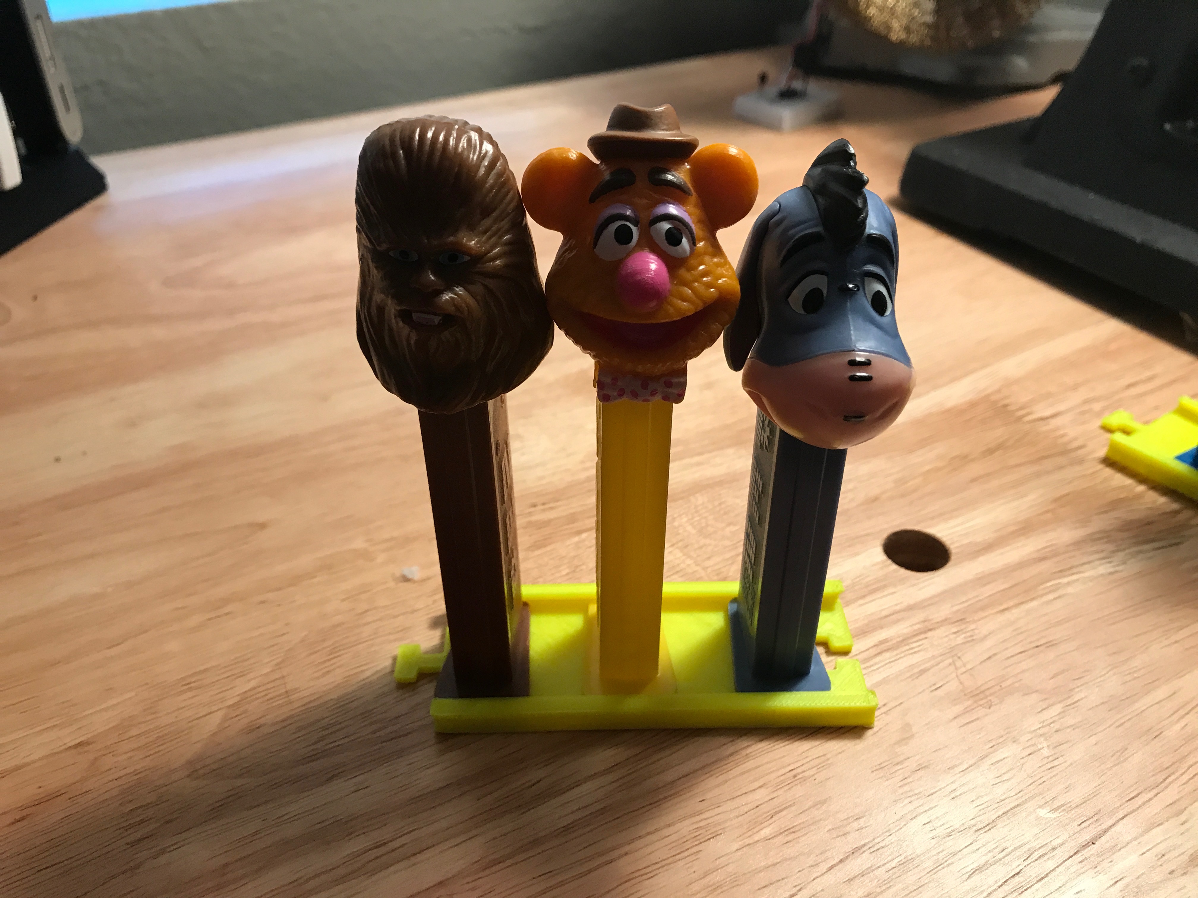 Interlocking Footed Pez Tray
