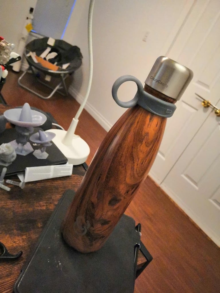 Crafty Clip bottle holder