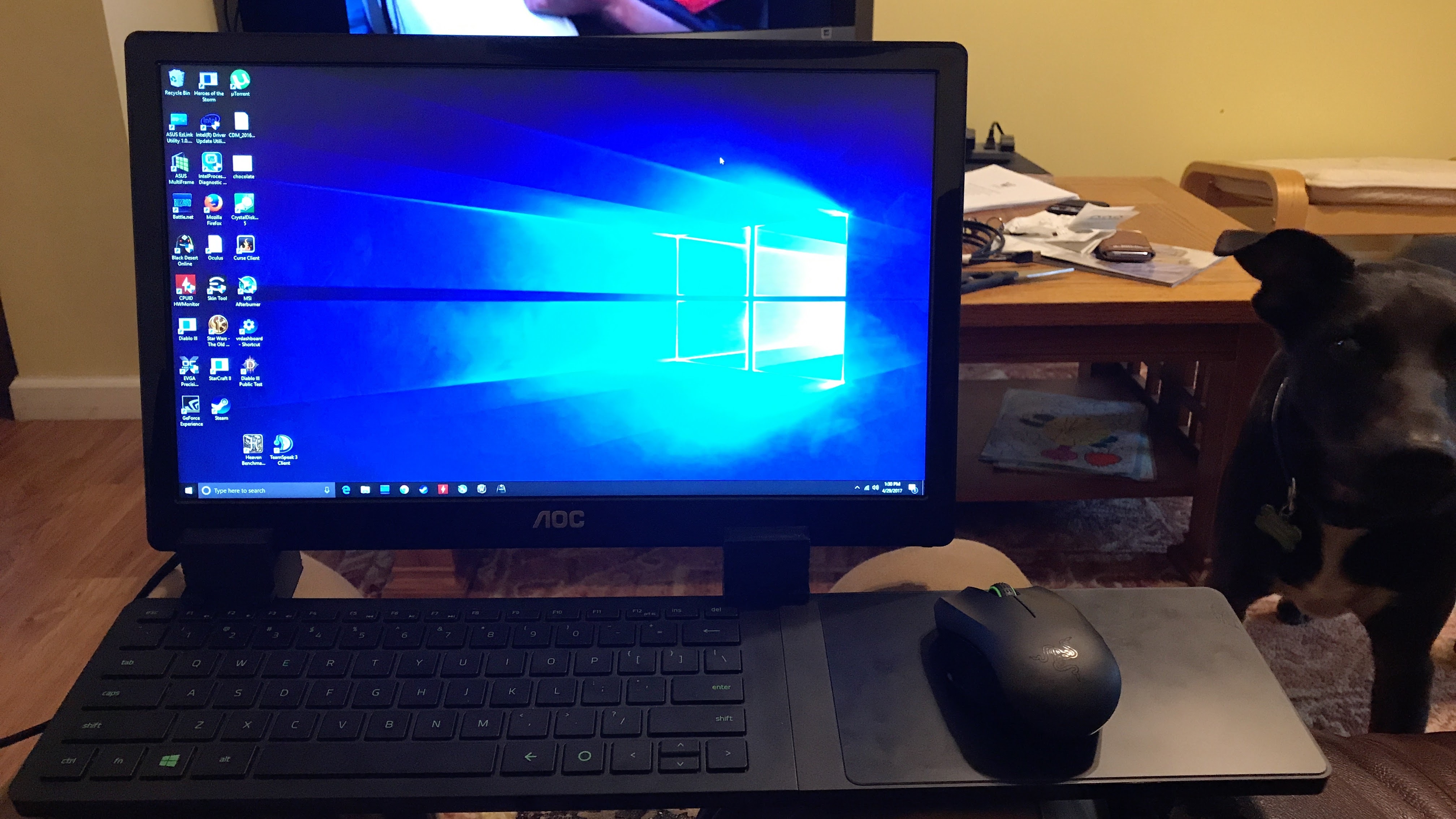 Razer Turret Monitor Mount