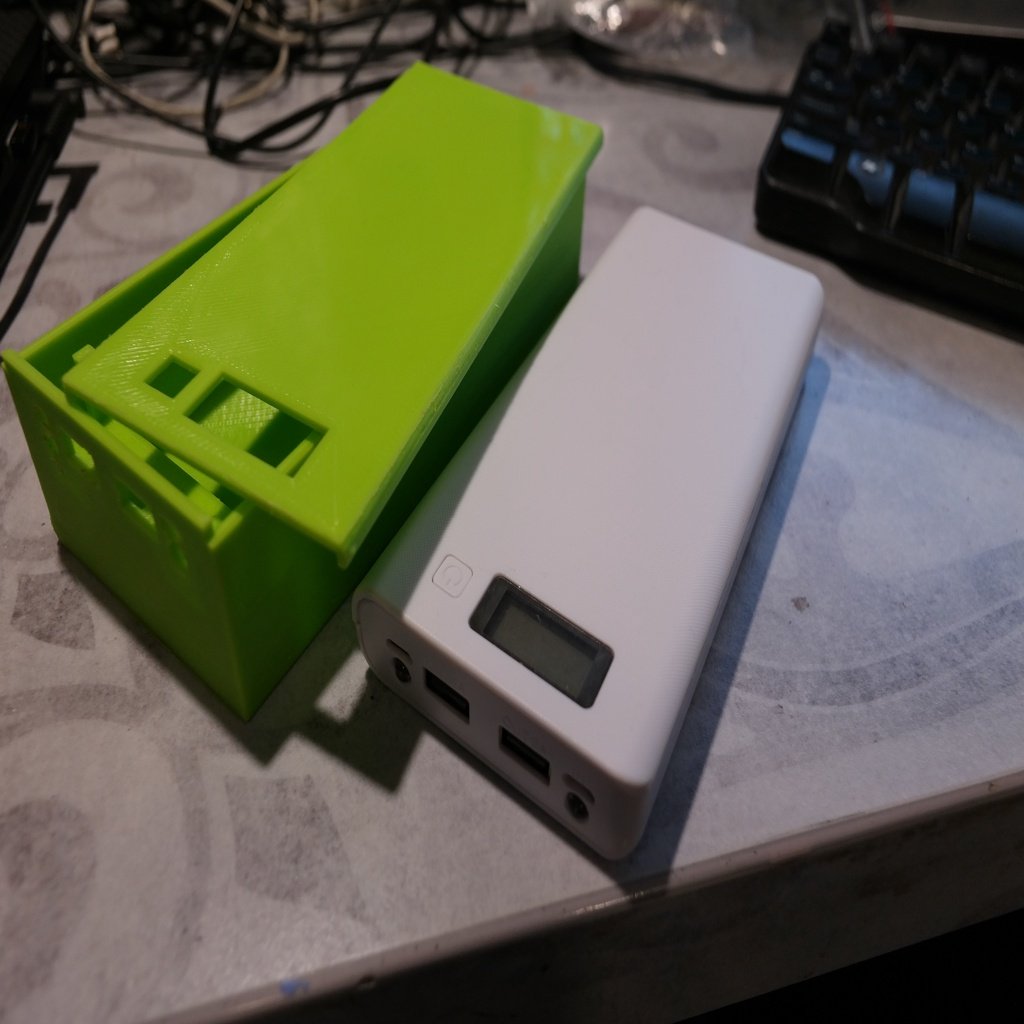 Power Bank 18650 x8 or x16