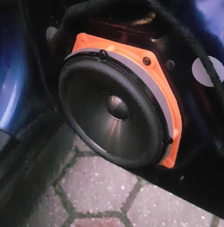 Mini Cooper front speaker adapter 165mm