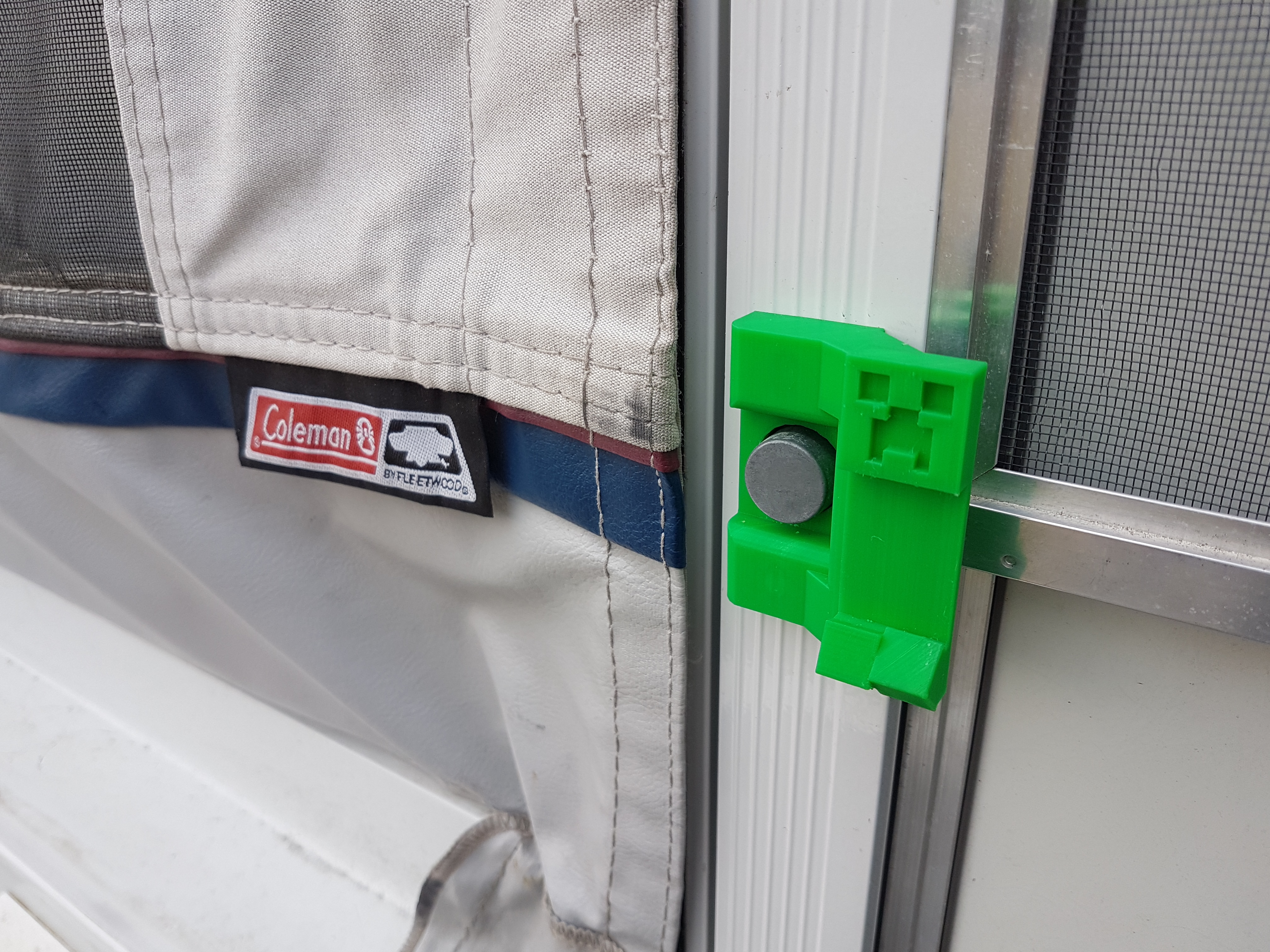 Coleman Tent Trailer door Handle V2