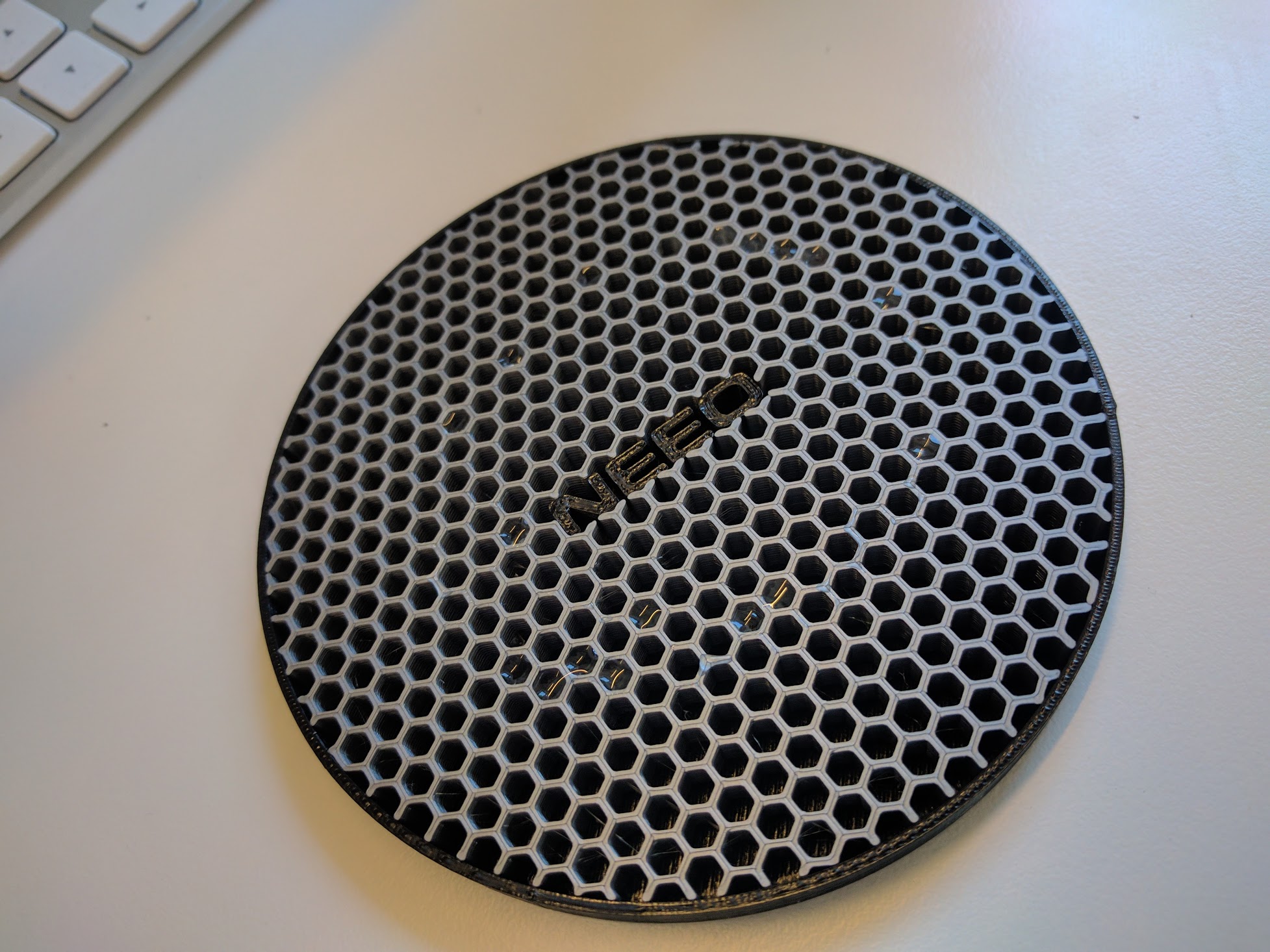 Circly (Round) Honeycomb Coaster