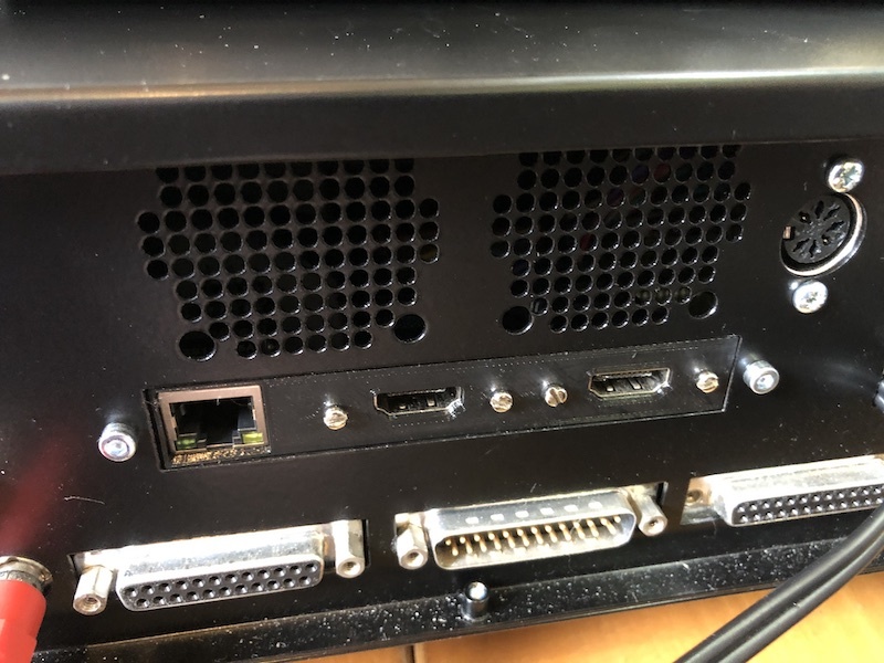 Checkmate 1500 backplate : Ethernet + 2 HDMI