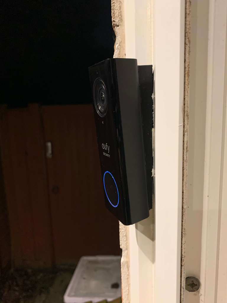 Eufy 2K Wired Doorbell Shim - 35 degrees left / right - 5 degrees down