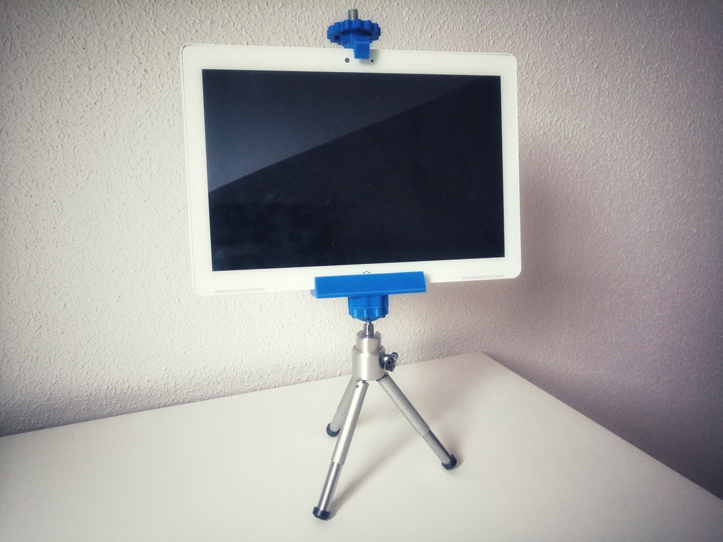 Smartphone and tablet support for tripod camera
