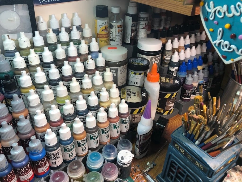 Paint Stands for dropper bottles