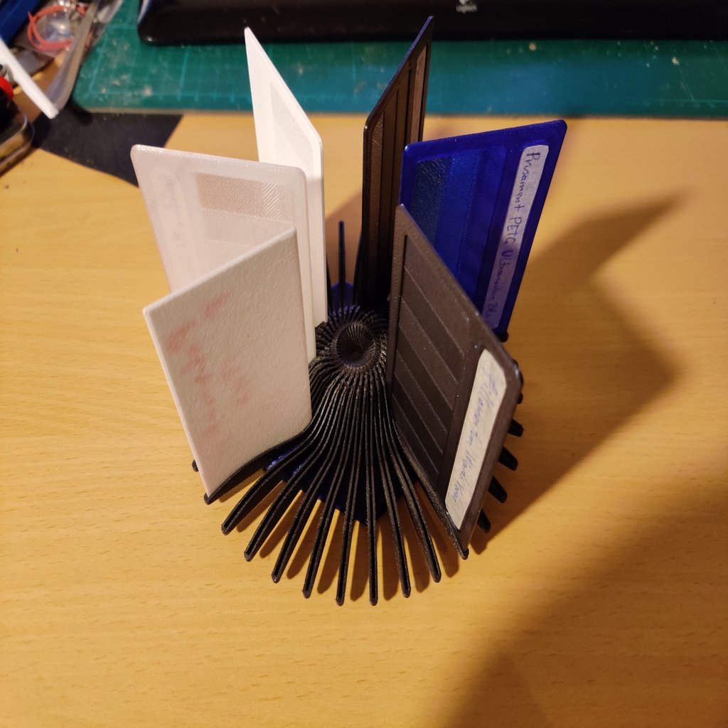 Filament sample card carousel