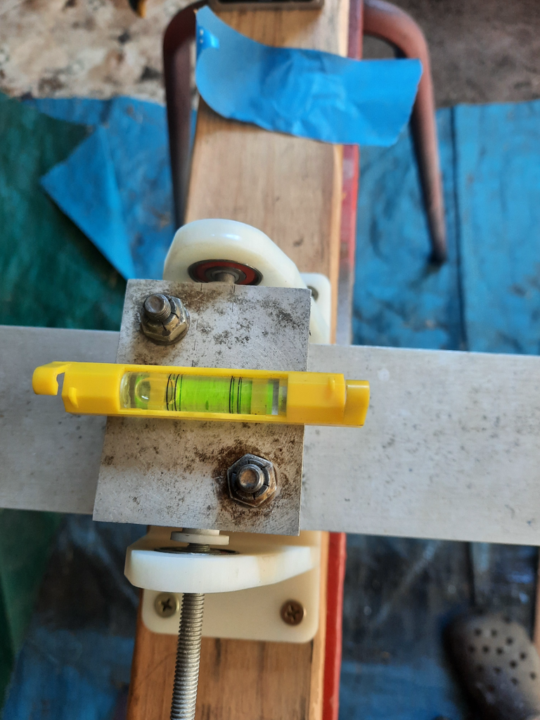 Wooden Rotor Blade Span Balance Jig