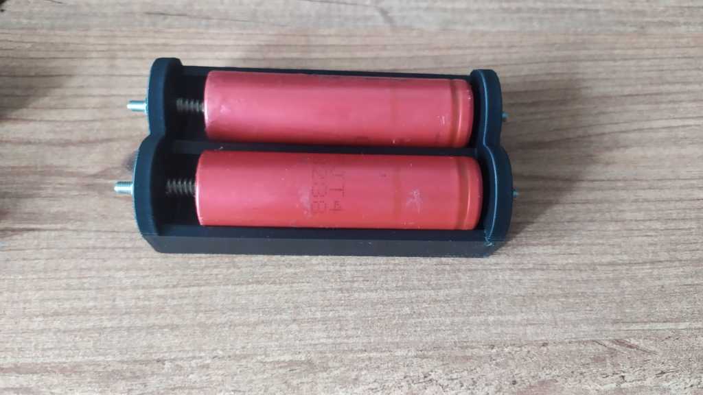 18650 lithium battery holder