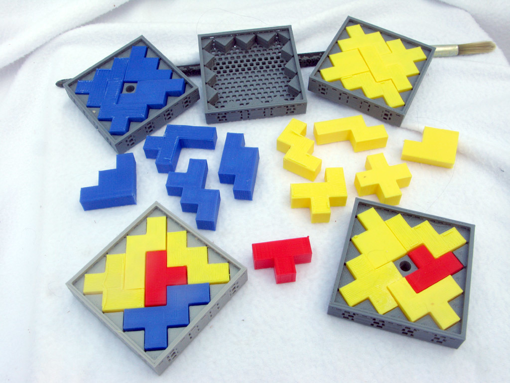 Jagged Square Puzzles 