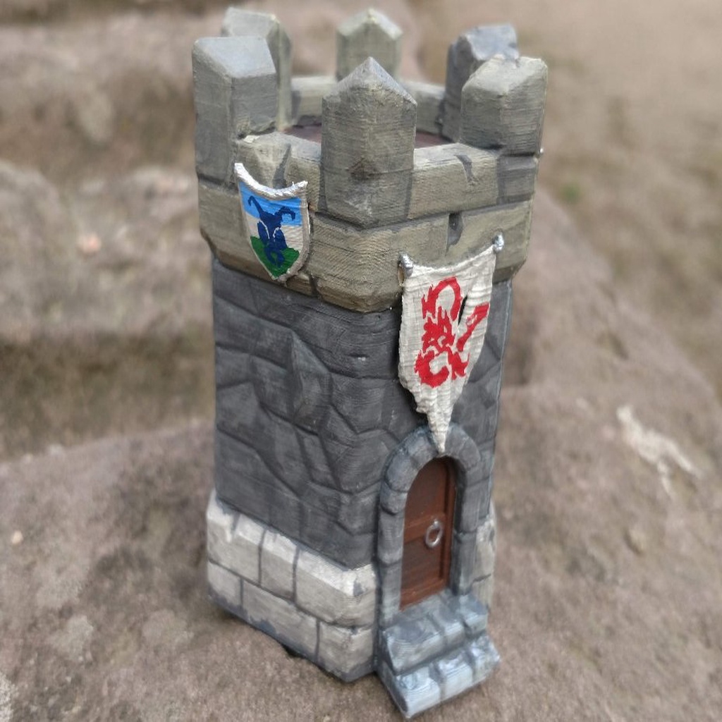 Transport tower box for Heroforge miniature (hex base)