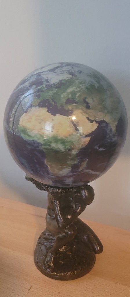 MOVA Globe Atlas Base