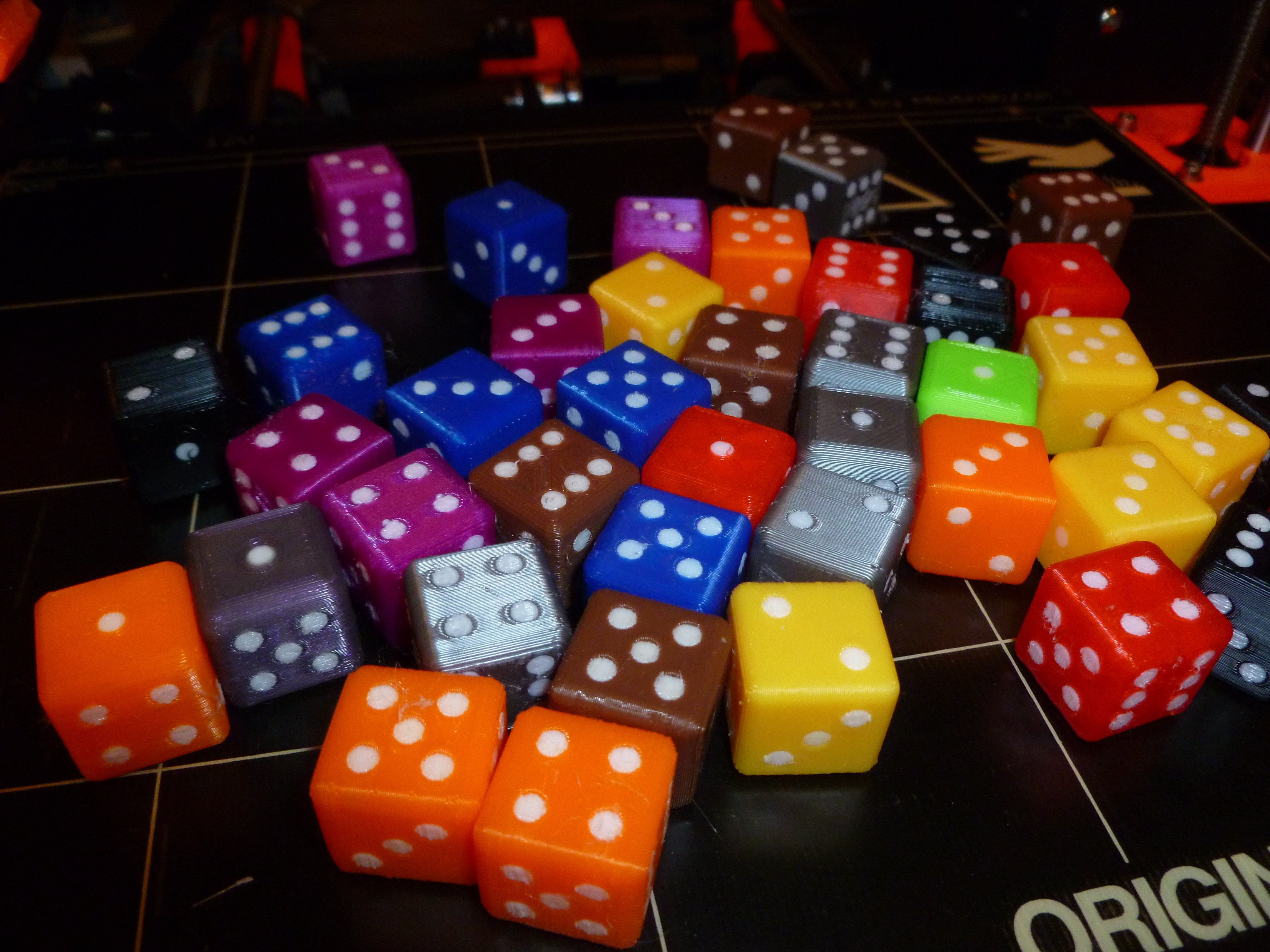 2 color 16 & 18 mm dice, MMU + single color die