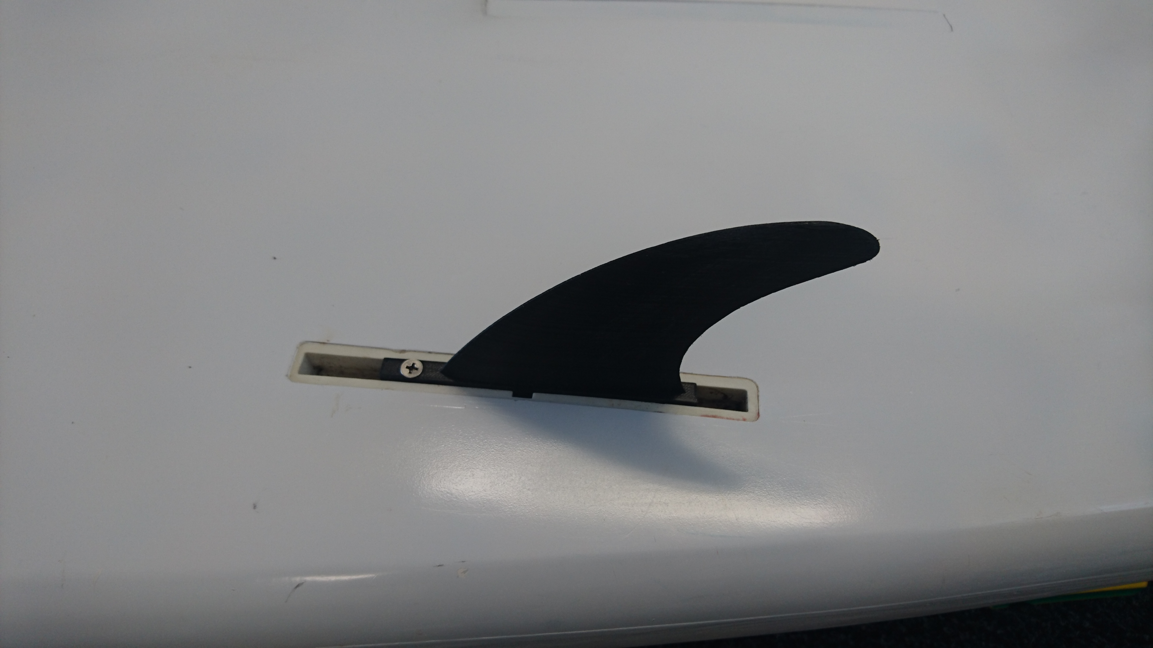 Surf Fin 90mm & Square Nut