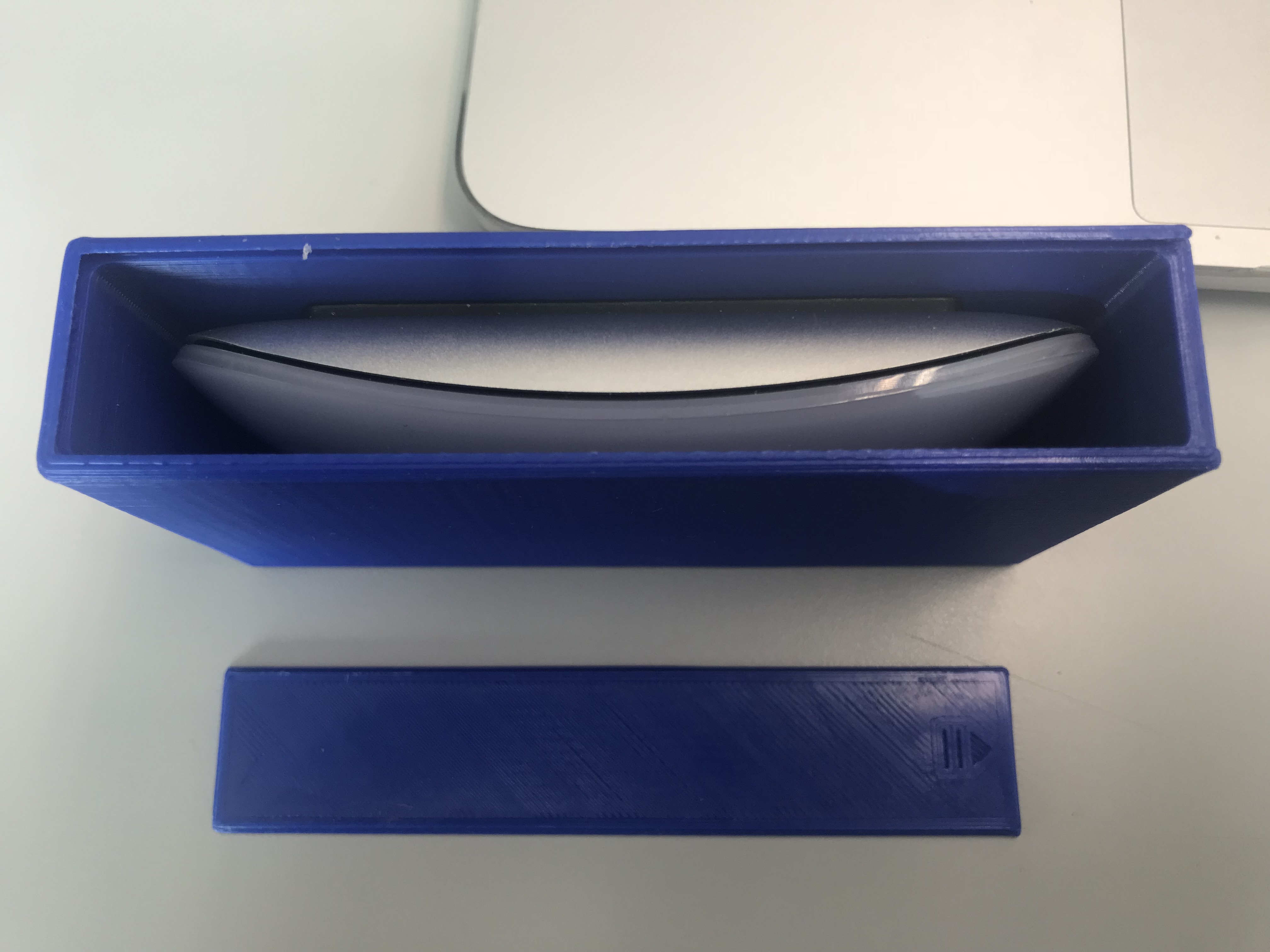 A small Box for Apple Magic Mouse