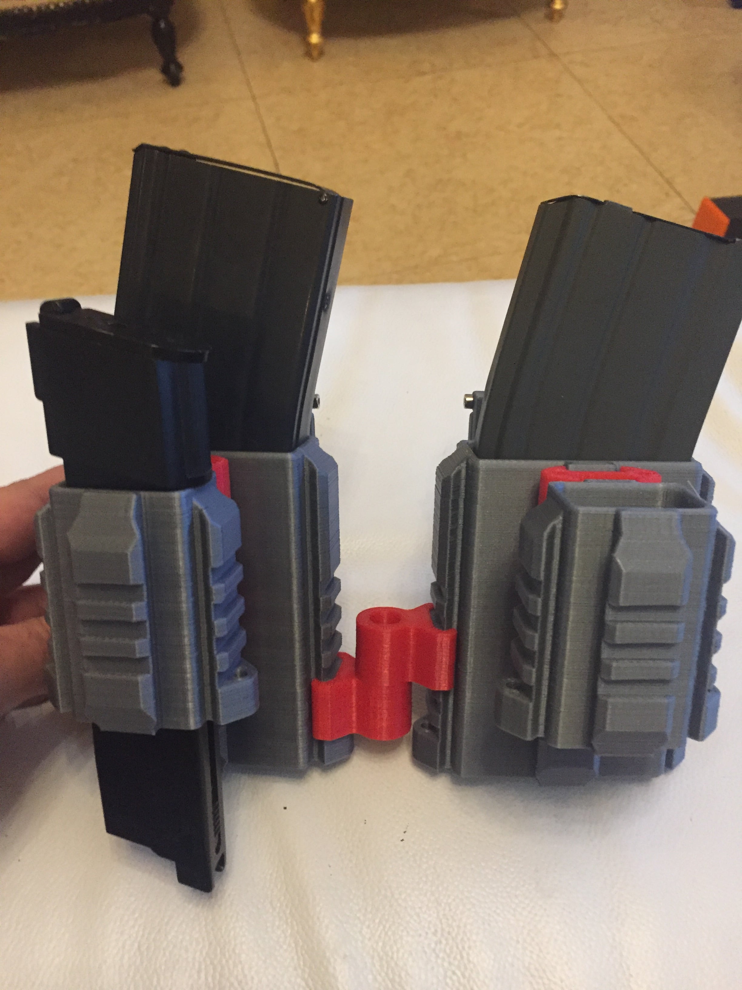 MRH- Modular Rail AR15 Mag Pouch