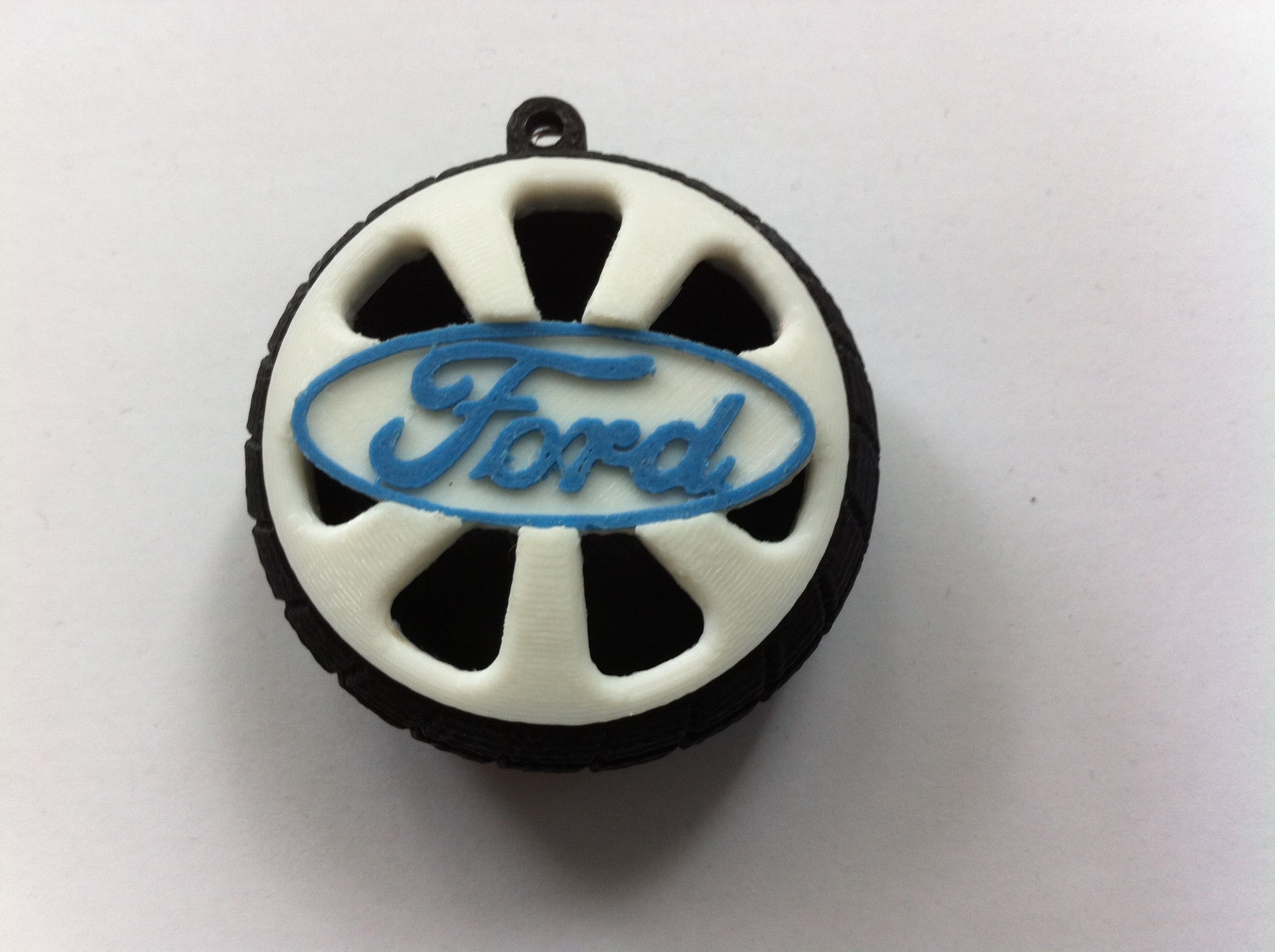 keychain Ford Wheel