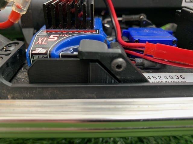 TRX-4 ESC External button switch