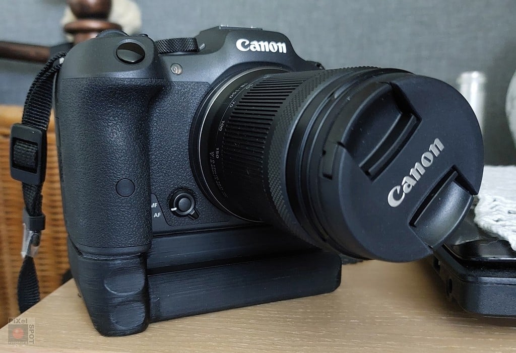 Canon R7 grip High & Low version (battery is not possible)