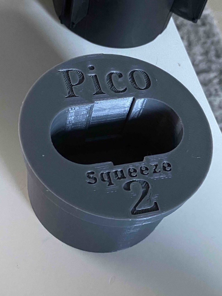 Pico Squeeze 2 Mod for BMW Cup Holder