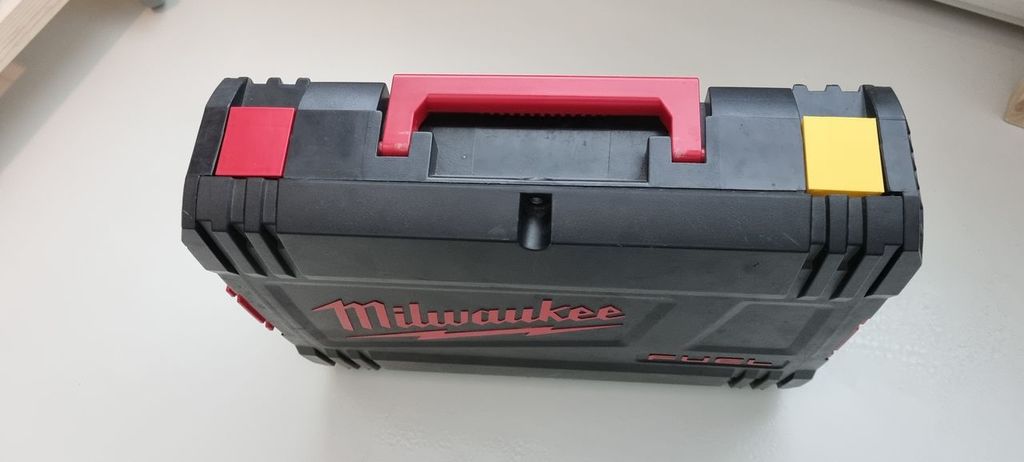 Milwaykee M18 Fuel Case Latch